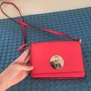 Coral Kate Spade Crossbody!♠️